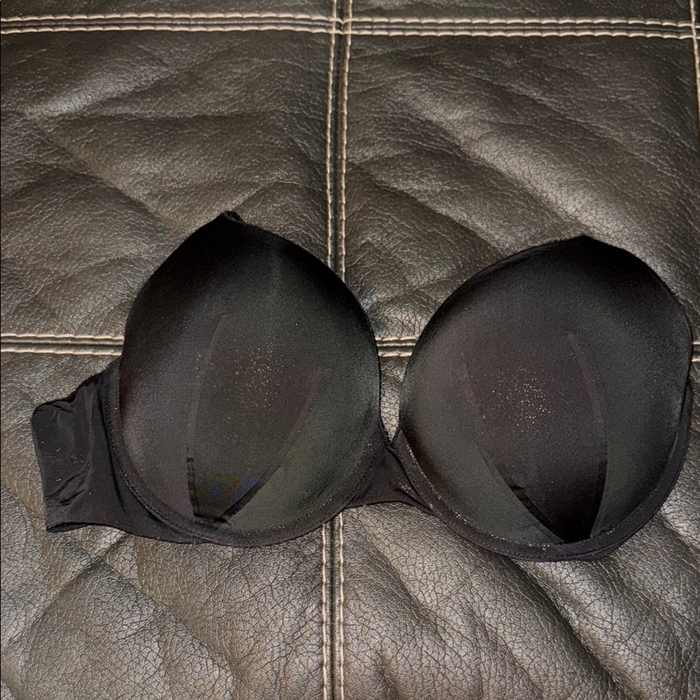 Victoria's Secret Body By Victoria Perfect Shape Black Padded Bra